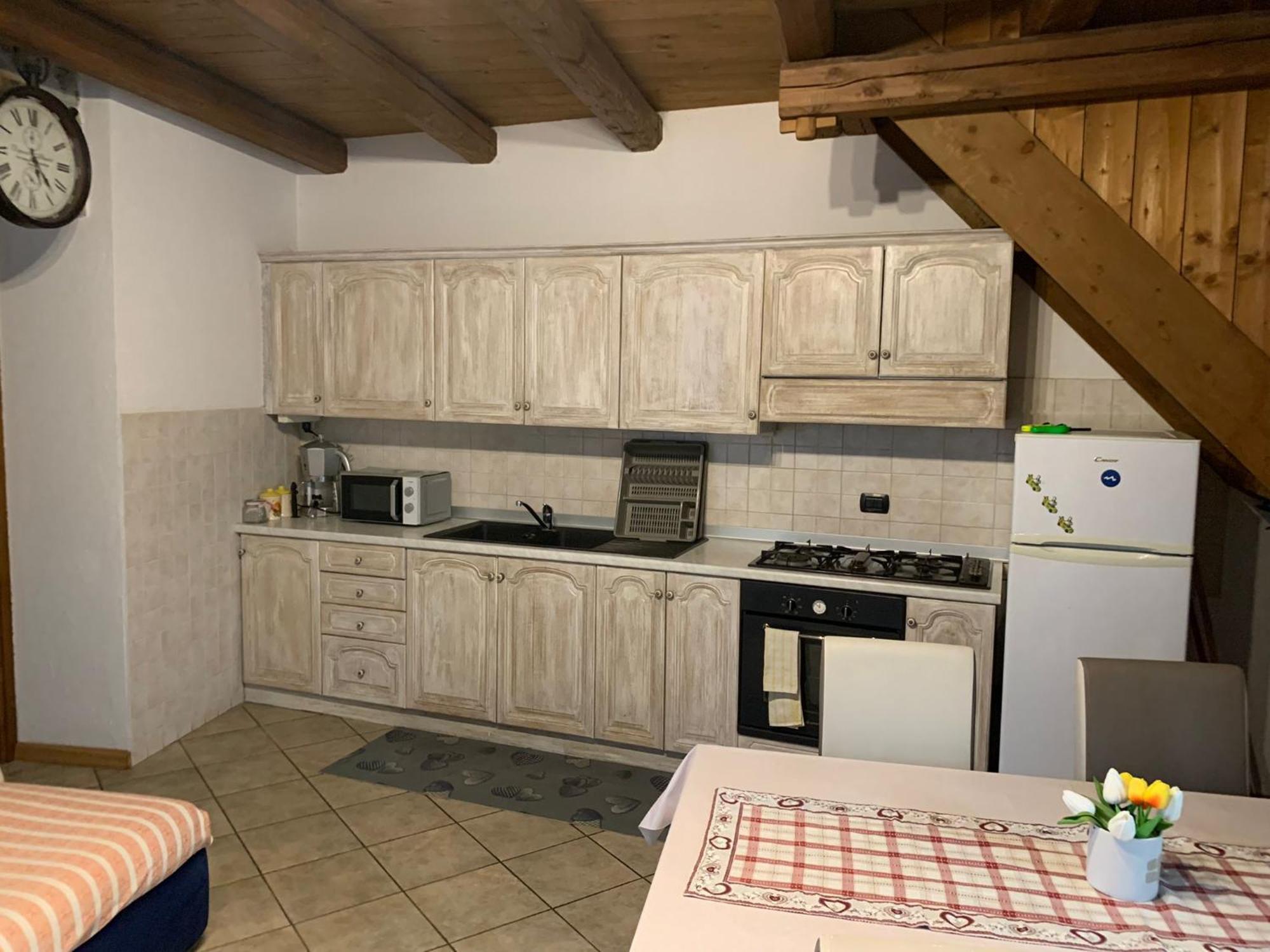 La Casa Di Nonna Pina Villa Roccasparvera Buitenkant foto