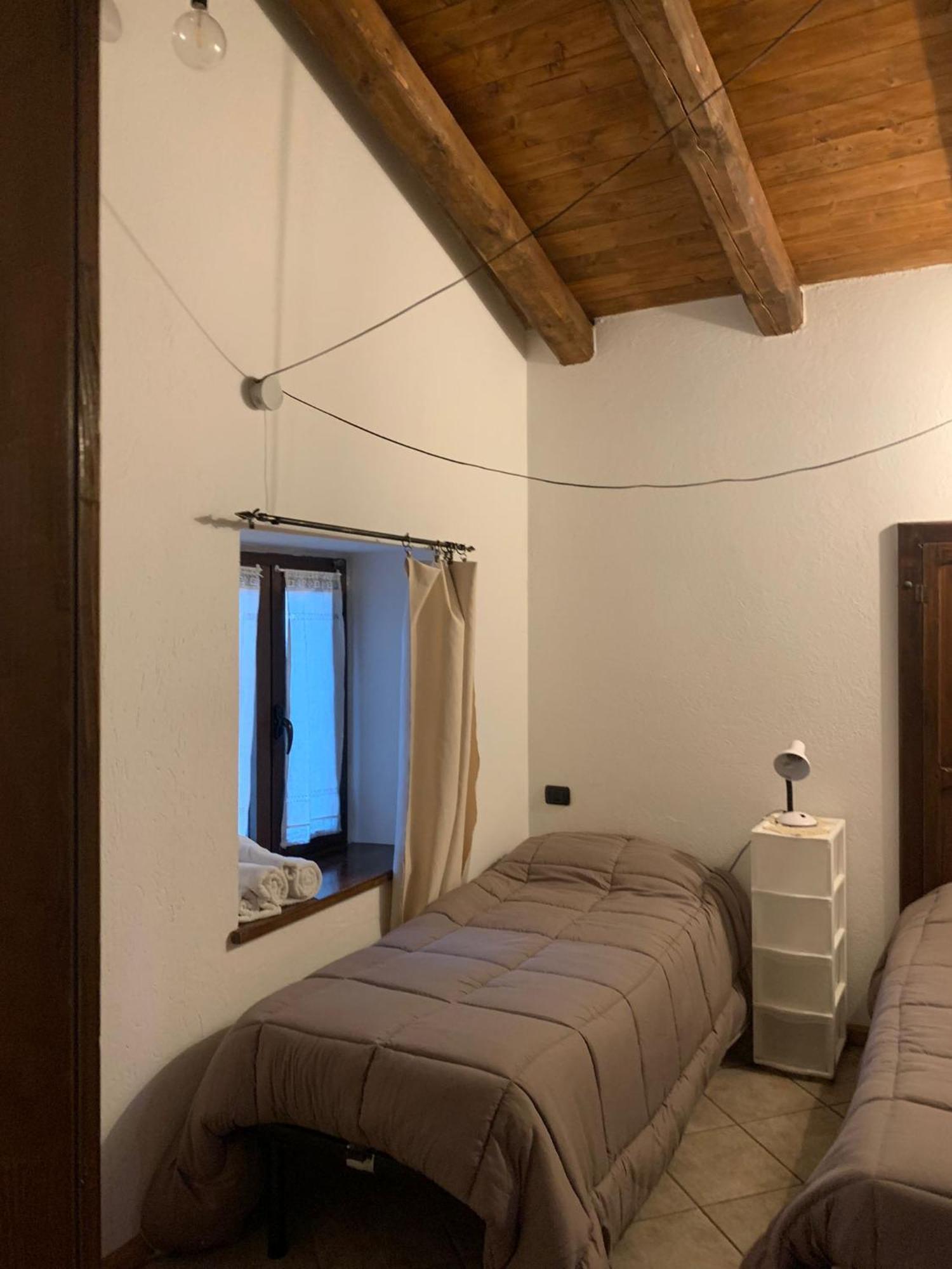 La Casa Di Nonna Pina Villa Roccasparvera Buitenkant foto